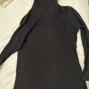 Uniqlo Charcoal Turtleneck Sweater